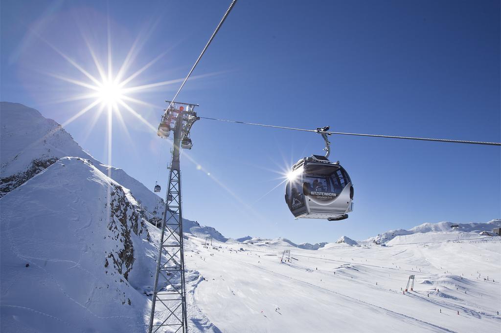 Hotel Kuenstleralm คาพรูน ภายนอก รูปภาพ